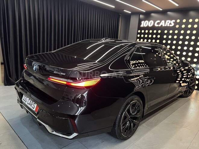 BMW i7 2023, 28,000 km - 0.0 л - Bakı