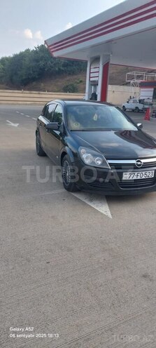 Opel Astra 2004, 237,700 km - 1.4 l - Gədəbəy