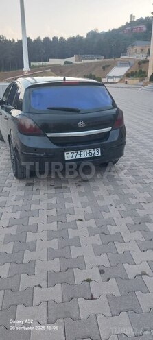 Opel Astra 2004, 237,700 km - 1.4 l - Gədəbəy