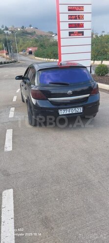 Opel Astra 2004, 237,700 km - 1.4 l - Gədəbəy