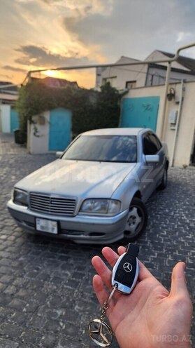 Mercedes C 240 1997, 445,000 km - 2.4 l - Bakı