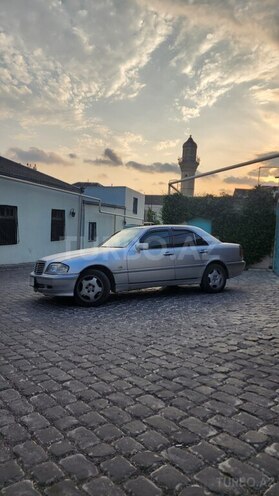 Mercedes C 240 1997, 445,000 km - 2.4 l - Bakı