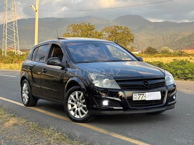 Opel Astra 2009, 178,000 km - 1.4 l - Qax