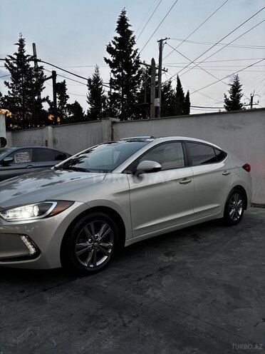 Hyundai Elantra 2017, 250,000 km - 2.0 l - Bakı