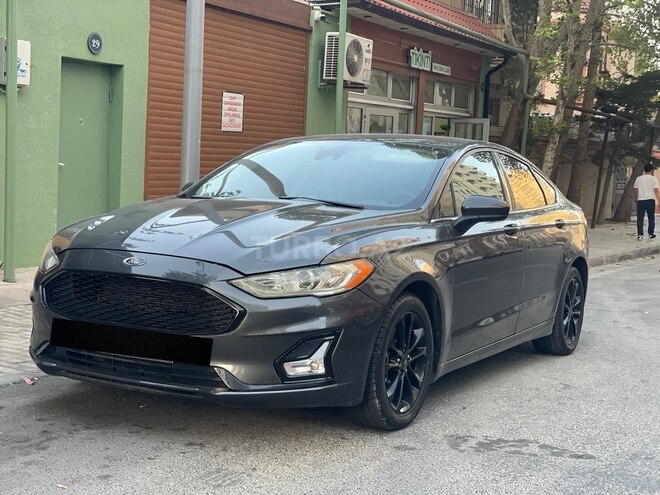 Ford Fusion (North America) 2019, 195,000 km - 2.0 л - Bakı