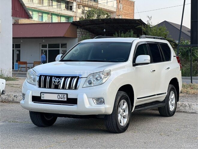 Toyota Land Cruiser Prado 2011, 158,000 km - 2.7 l - Şəmkir