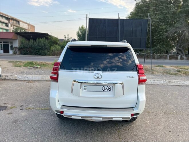Toyota Land Cruiser Prado 2011, 158,000 km - 2.7 l - Şəmkir