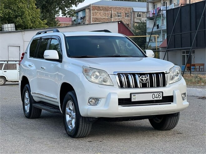 Toyota Land Cruiser Prado 2011, 158,000 km - 2.7 l - Şəmkir