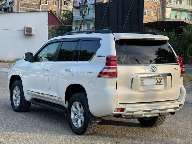 Toyota Land Cruiser Prado 2011, 158,000 km - 2.7 l - Şəmkir