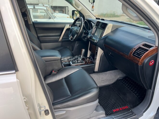 Toyota Land Cruiser Prado 2011, 158,000 km - 2.7 l - Şəmkir