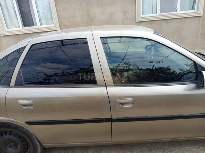 Opel Vectra 1998, 235,870 km - 1.6 l - Xaçmaz