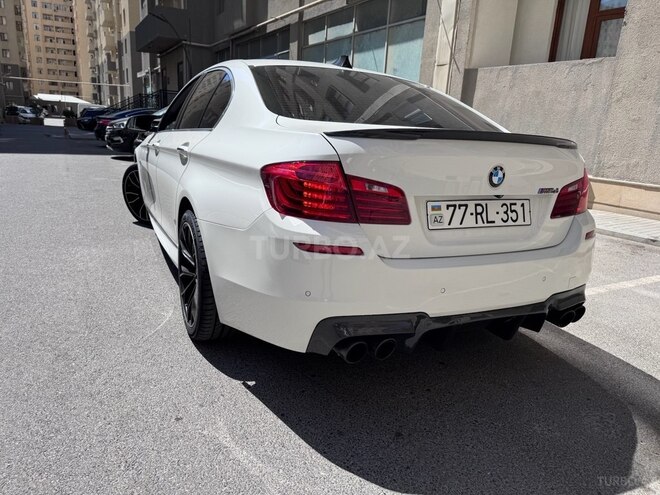 BMW 520 2015, 240,000 km - 2.0 l - Bakı