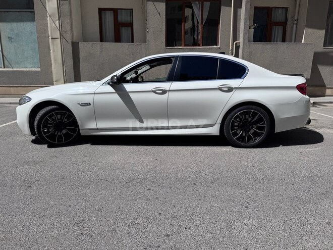BMW 520 2015, 240,000 km - 2.0 l - Bakı