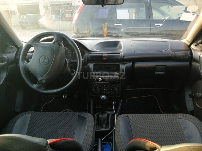 Opel Astra 1997, 300,000 km - 1.6 l - Bakı