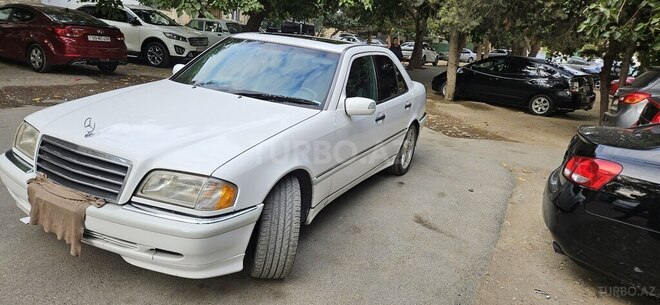 Mercedes C 230 1999, 223,699 km - 2.3 l - Bakı