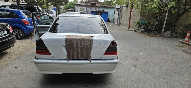 Mercedes C 230 1999, 223,699 km - 2.3 l - Bakı