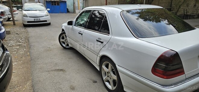 Mercedes C 230 1999, 223,699 km - 2.3 l - Bakı