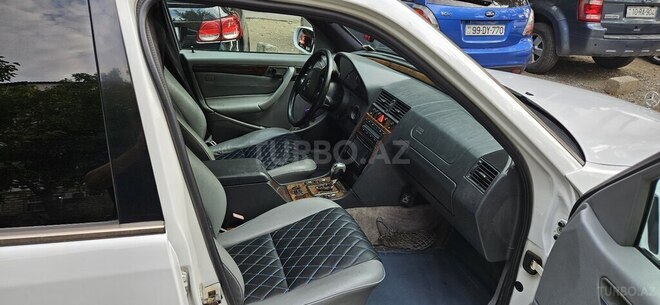 Mercedes C 230 1999, 223,699 km - 2.3 l - Bakı