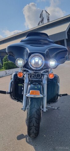 Harley-Davidson Touring Electra Glide-9