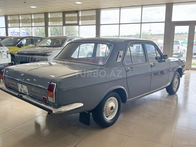 GAZ 24 "Volga"-4
