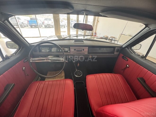 GAZ 24 "Volga"-8