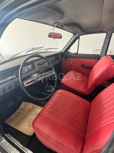 GAZ 24 "Volga"-9