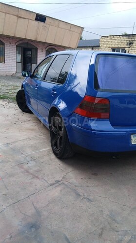 Volkswagen Golf 1998, 173,587 km - 1.6 l - Quba