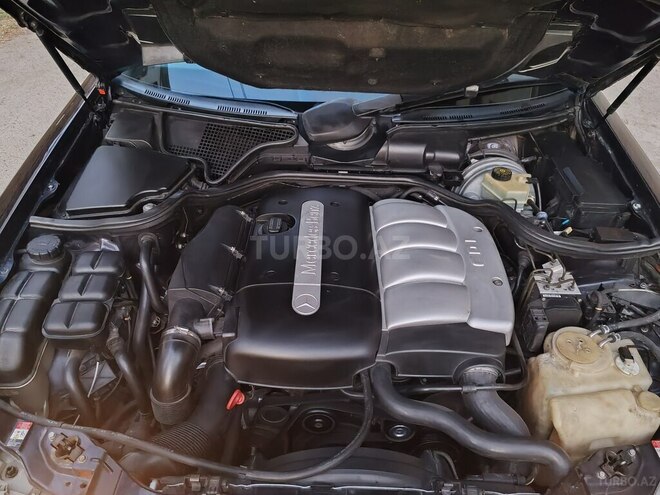 Mercedes E 220 1999, 325,000 km - 2.2 l - Bakı