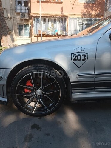 Mercedes C 240 2003, 260,000 km - 2.6 l - Bakı