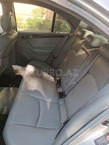 Mercedes C 240 2003, 260,000 km - 2.6 l - Bakı