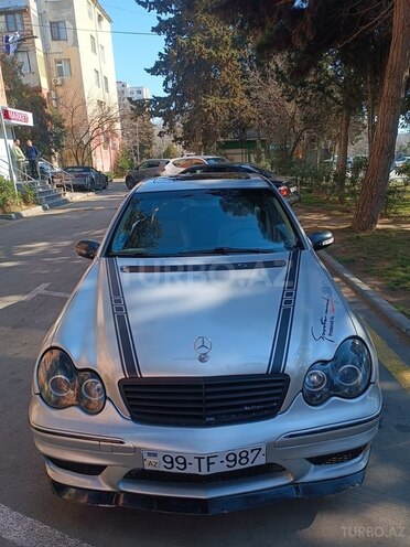 Mercedes C 240 2003, 260,000 km - 2.6 l - Bakı