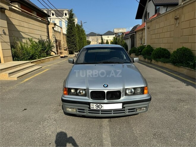 BMW 318 1994, 270,000 km - 1.8 l - Bakı