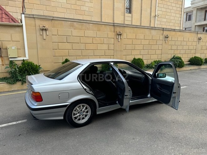 BMW 318 1994, 270,000 km - 1.8 l - Bakı