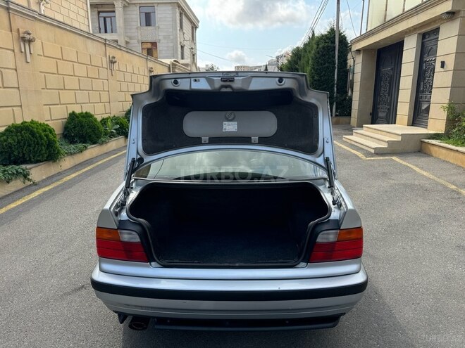 BMW 318 1994, 270,000 km - 1.8 l - Bakı