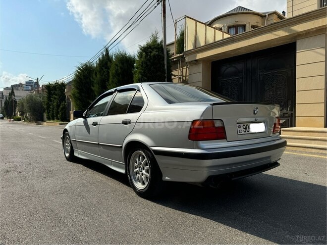BMW 318 1994, 270,000 km - 1.8 l - Bakı