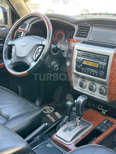 Nissan Patrol 2008, 201,000 km - 4.8 l - Bakı