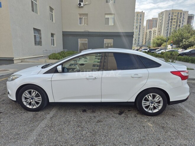 Ford Focus 2014, 155,000 km - 1.6 л - Bakı