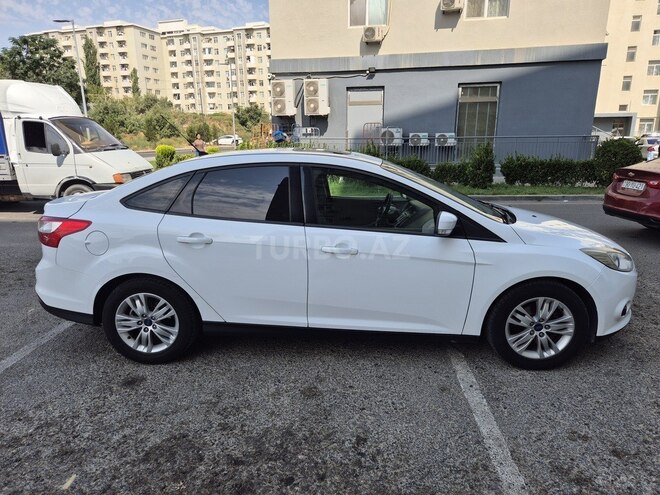 Ford Focus 2014, 155,000 km - 1.6 л - Bakı