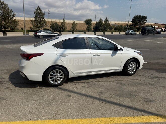 Hyundai Accent 2020, 154,497 km - 1.6 l - Bakı