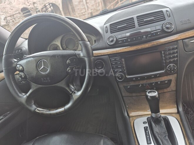 Mercedes E 280 2006, 402,000 km - 3.0 l - Bakı