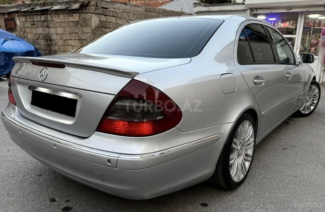 Mercedes E 270 2004, 298,311 km - 2.7 l - Bakı