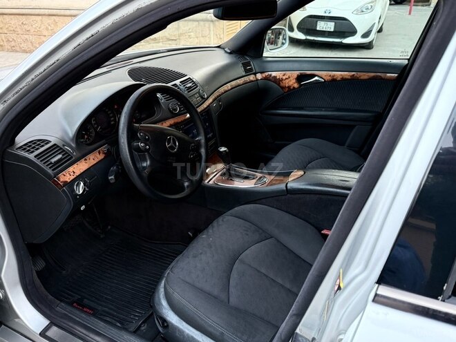 Mercedes E 270 2004, 298,311 km - 2.7 l - Bakı