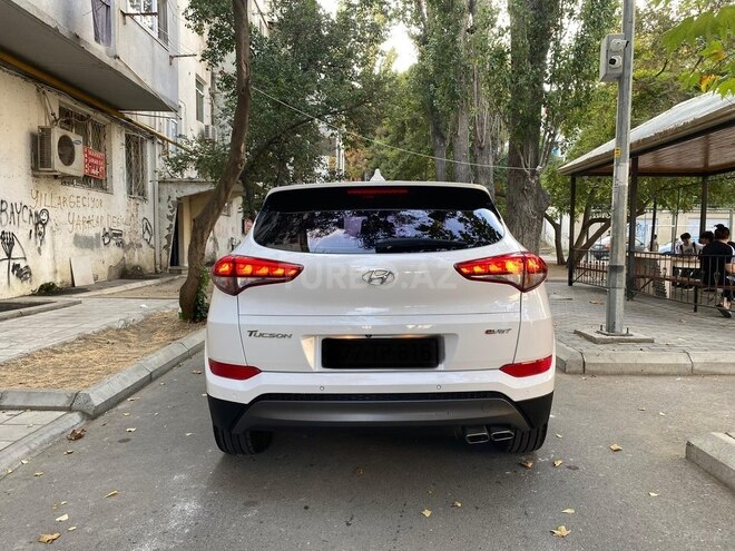 Hyundai Tucson 2015, 224,606 km - 2.0 л - Bakı