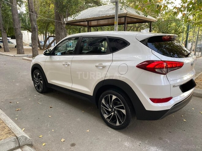 Hyundai Tucson 2015, 224,606 km - 2.0 л - Bakı