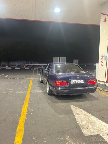 Mercedes E 320 2000, 252,539 km - 3.2 l - Bakı