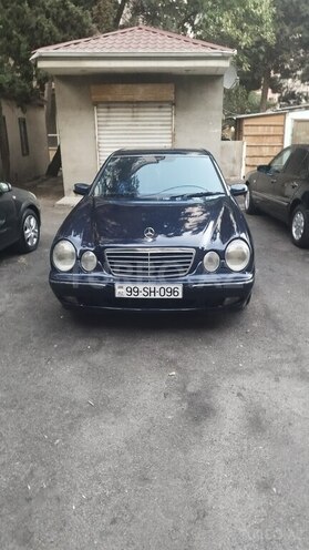Mercedes E 320 2000, 252,539 km - 3.2 l - Bakı