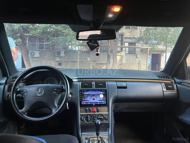 Mercedes E 320 2000, 252,539 km - 3.2 l - Bakı