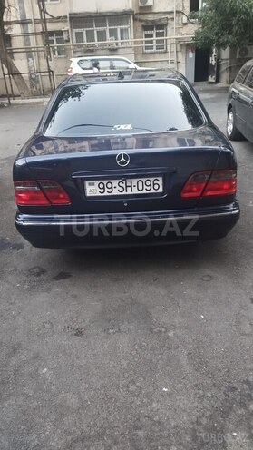 Mercedes E 320 2000, 252,539 km - 3.2 l - Bakı