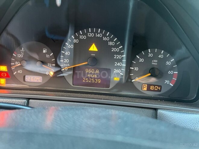 Mercedes E 320 2000, 252,539 km - 3.2 l - Bakı