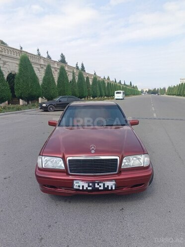 Mercedes C 180 1998, 235,000 km - 1.8 l - Gəncə